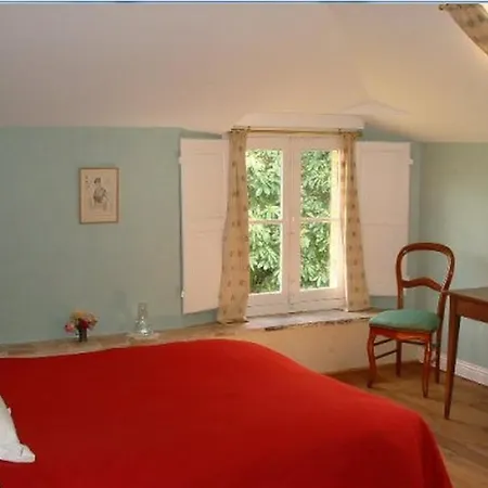D'hotes Le Pont Bed and Breakfast 3*